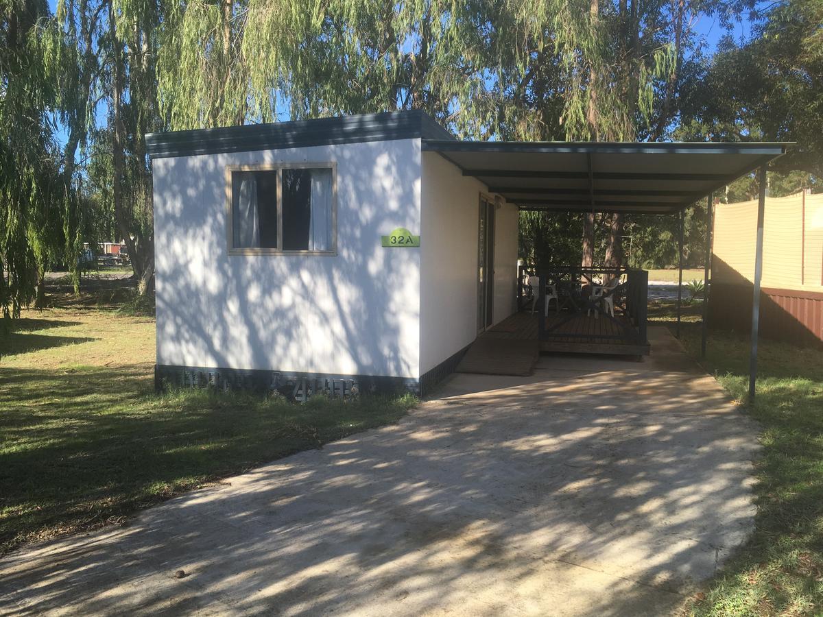 Pinjarra Caravan Park And Cabins Exteriér fotografie