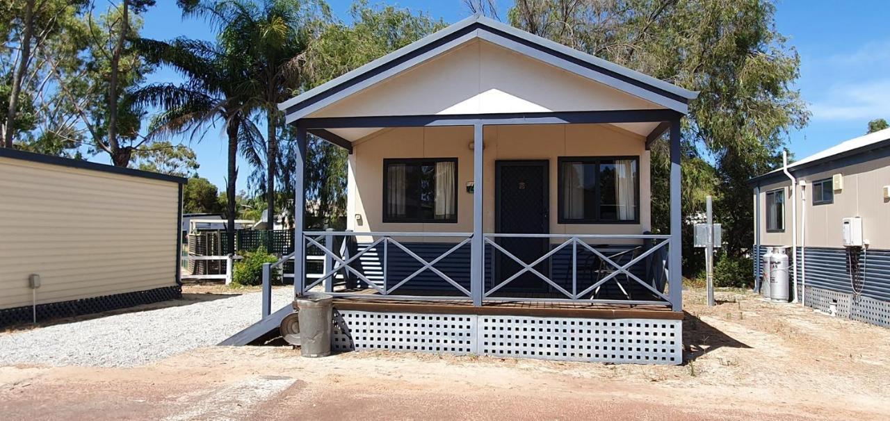 Pinjarra Caravan Park And Cabins Exteriér fotografie